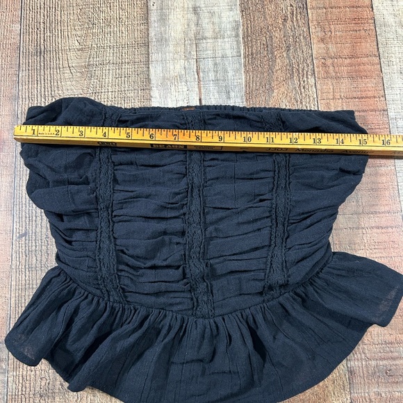 Free People Black Strapless Ruched Peplum Top XS Boho Cottagecore Grunge - Picture 7 of 7